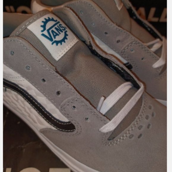 Vans Men's 6.5/Women's 8 BMX Style 114 Kevin Peraza Grey White Black Mid-Top - Picture 2 of 12